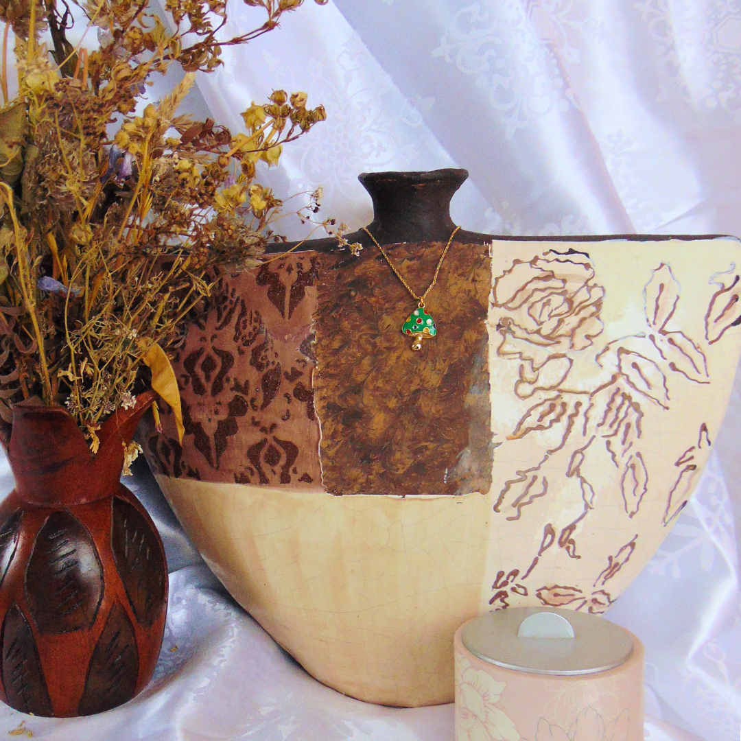 Collier enchanté – Champignons dorés