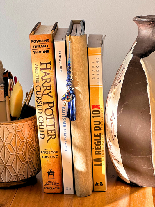 Champignon bleu (doré) - Signet féérique en métal